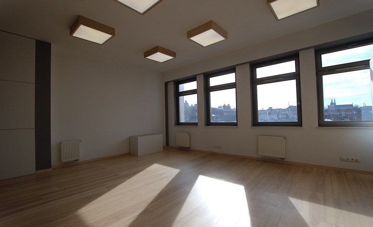 lokal na sprzedaż - Kielce, Centrum, al. IX Wieków Kielc