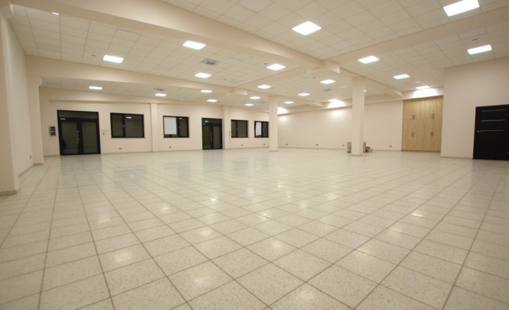 lokal na wynajem - Kielce, Nowy Folwark